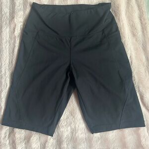 Danskin High rise biker shorts in S